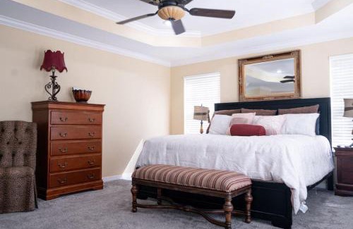 Russellville House | Aidans Mountainside Manor