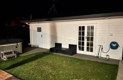 Tauranga South Cottage | AIMS Games Accommodation!