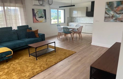 Saint-Clair-du-Rhone Apartment | Air-conditioned accommodation at the foot of Pilat. New. 6 to 7 passengers. fully equipped.
