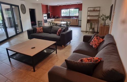 Labastide-de-Virac House | Air-conditioned villa with swimming pool in the heart of the Ardèche Gorges