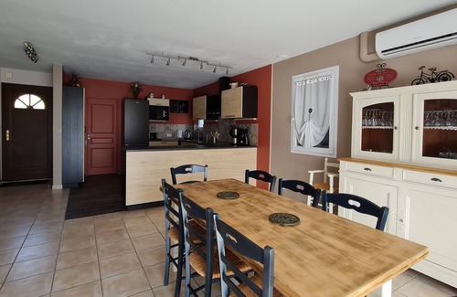 Bedoin House | Air-conditioned house 1 km Bédoin/Ventoux - Private/heated swimming pool - Wifi
