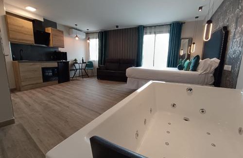 Chinchon Apartment | Airen Suites
