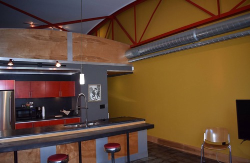 Rosewood House | Airplane Hangar Turned Lofts! Featured twice on HGTV Walk to USC Stadium!