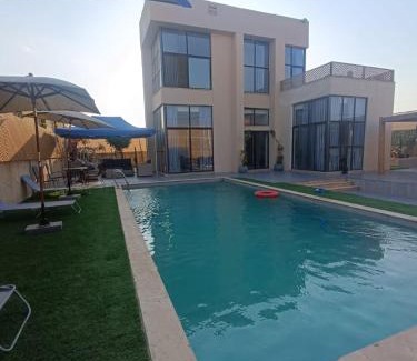 Al Jizah House | Airport house