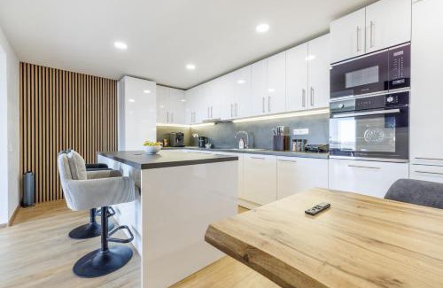 Prague 6 Apartment | Airport Prague Luxury Apartment & Spa