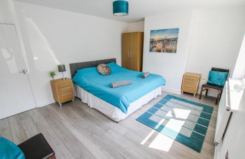 Southend-on-Sea House | Airport Reach