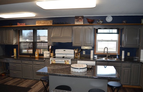 Sergeant Bluff House | Airview House a Beautifully furnished home in quiet neighborhood