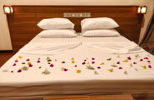 Thinadhoo House | Akiri Grand