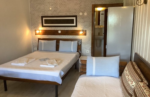 Bergama House | Akropolis Guest House