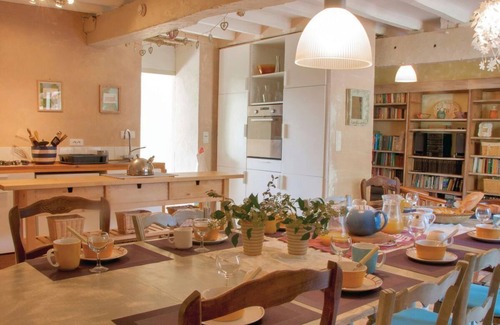 Saint-Pe-Saint-Simon Cottage | Al Hambra, Enjoy Tranquility In Our Beautifully Converted Cottage (Sleeps 10)