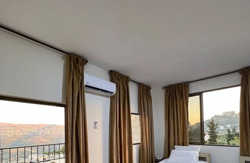 Ajloun Hotel | Al-jabal castle Hotel - Ajloun