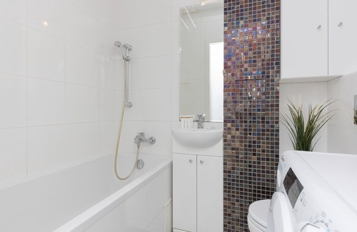 Zoliborz Apartment | Al. Wojska Polskiego 39, Studio, Warsaw