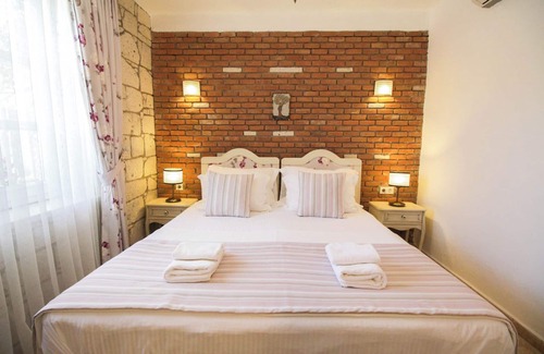 Tokoglu Hotel | Alanarin Konak Alacati