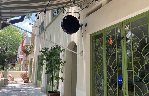 Lafayette House | Alarcon apartment: two-story, 4 bedrooms, hall, balcony, terrace.