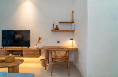 Sunset Road House | Alaya Homes - Loft A