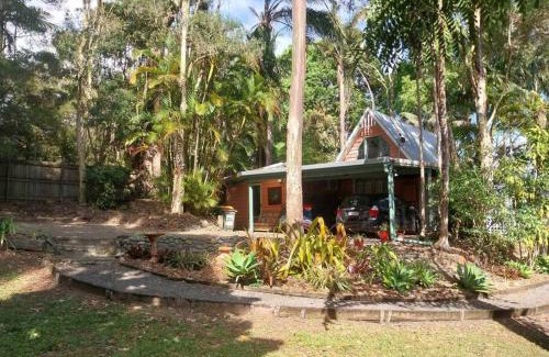 Maleny House | Alba the Scots Cottage walk every where