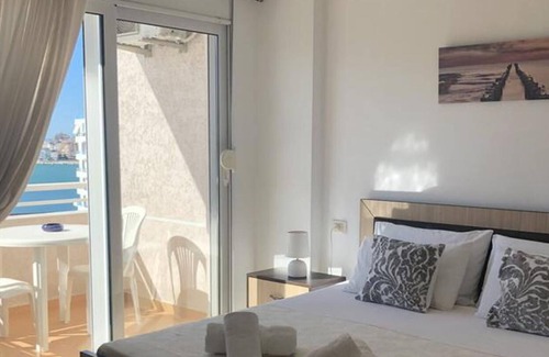 Qender Apartment | Albania Dream Holidays Accommodation