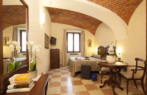 Pollenzo Hotel | Albergo La Corte Albertina