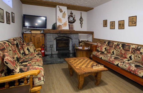 Antagnod Hotel | Albergo Punta Zerbion