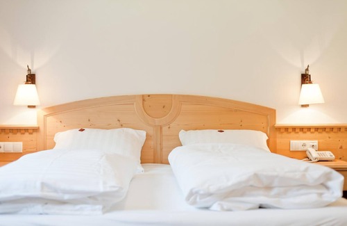 Cornedo All'isarco Hotel | Albergo Zur Sonne