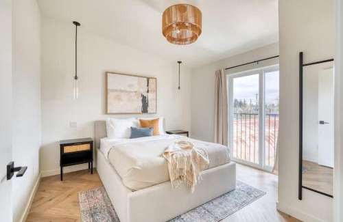Alberta Arts District House | AlbertaArts Happy Place Townhome - 91 WalkScore
