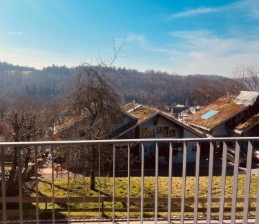 Kirchentellinsfurt Apartment | AlbLoft - Modernes neues Apartment nahe City & Alb für bis zu 6 Personen in Kirchentellinsfurt