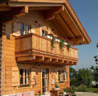 Bad Feilnbach Apartment | Alchemilla