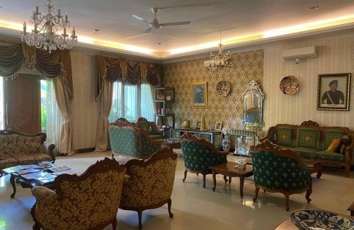 Laweyan Villa | Aldeoz Ndalem Marwatan Surakarta
