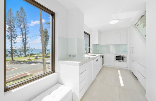Alexandra Headland Apartment | Alexandria Apartments