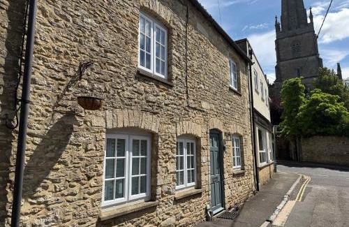 Tetbury House | Alexis Cottage Tetbury Cotswolds