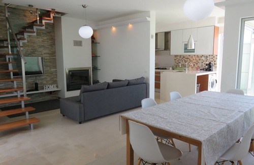 Caixas House | Alfarim House - close to Meco beach and Sesimbra