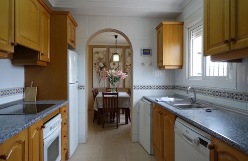 Monforte del Cid Villa | Alicante Area, Private Villa, Private Swimming Pool And Air Con and Wi Fi
