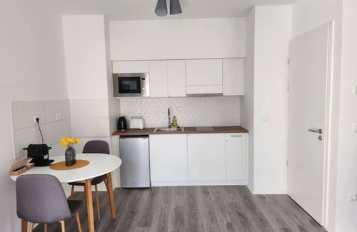 Palace District Apartment | Alice Central Apartmentn