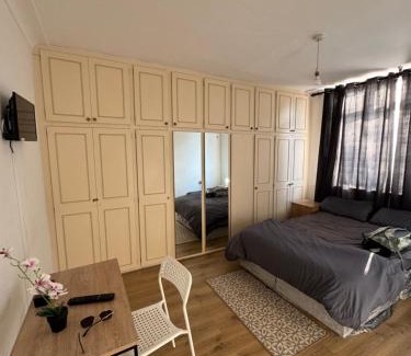 Forest Gate House | Alin Duna