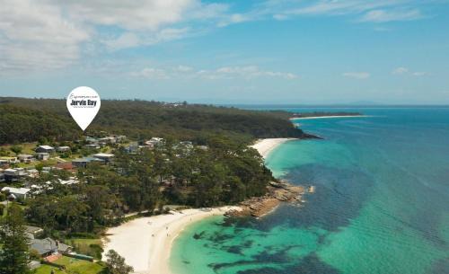 Hyams Beach House | All Decked Out at Hyams Beach by Experience Jervis