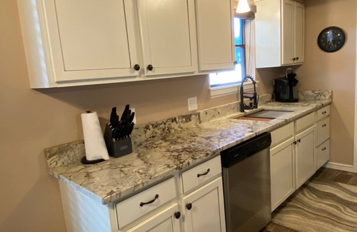 Kingston House | All Decked Out at Lake Texoma!