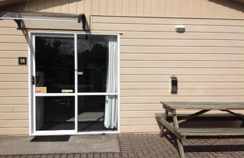 Hannahs Bay Resort | All Seasons Holiday Park