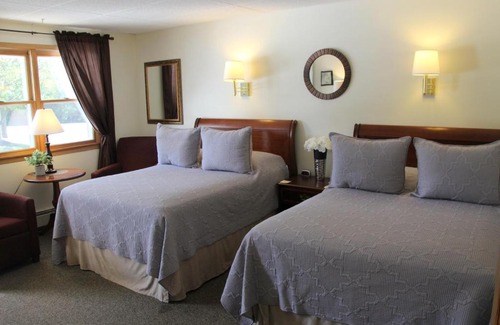 Town of Scriba Hotel | All Seasons Inn