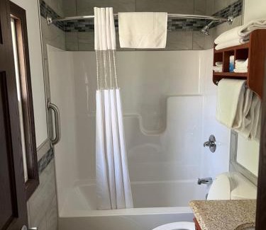 Wisconsin Dells Hotel | All Star Inn & Suites