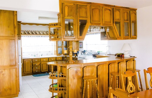Brighton House | All the Comforts of Home together with Nature's Therapeutic Sights and Sounds
