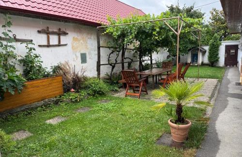 Kittsee House | Alla