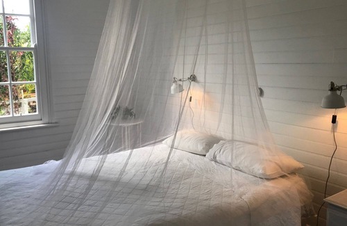 Mid-Coast Council House | Allambi - Tranquil, unspoilt escape PET FRIENDLY ON REQUEST