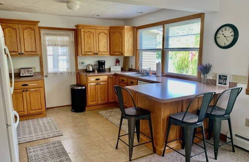 Franklin House | Allegheny River Retreat-Spectacular river views!