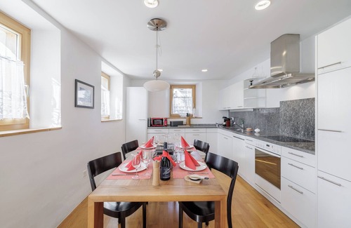 Engadin Scoul Apartment | Allegra and welcome to the Chasa Anna vacation apartment