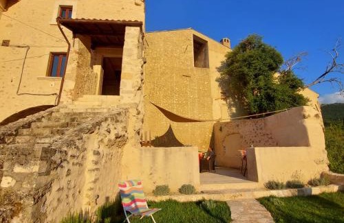 Tione degli Abruzzi Apartment | Alloggio Agrituristico Abruzzomio - Casa Lupo