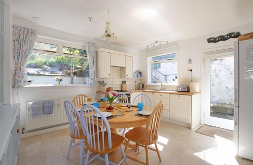Kippford Cottage | Allonby Cottage - a cottage that sleeps 7 guests in 4 bedrooms