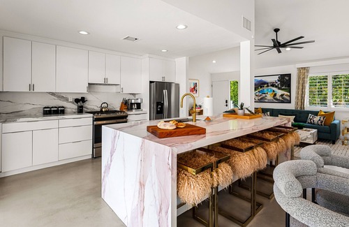 Vista Norte House | Alluring Palms - Resort-Style Private Backyard!