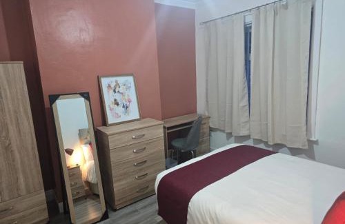 Levenshulme House | Alma Co-living - Private Room Self-cater