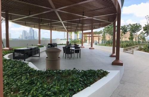 Nusajaya Apartment | Almas suites puteri harbour by Hairis