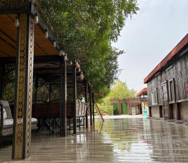 Ad Dakhiliyah Governorate Ski Chalet | Almirarest
